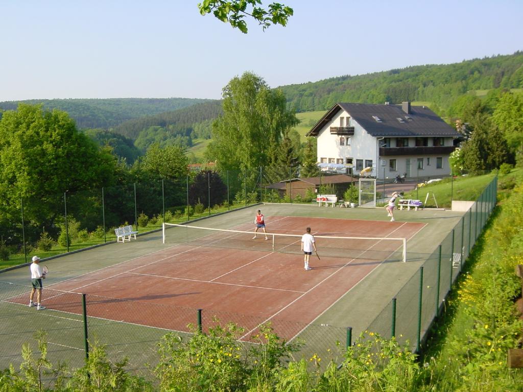 Cafe Pension Sonnenkanzel Штатсбад-Брюккенау Экстерьер фото